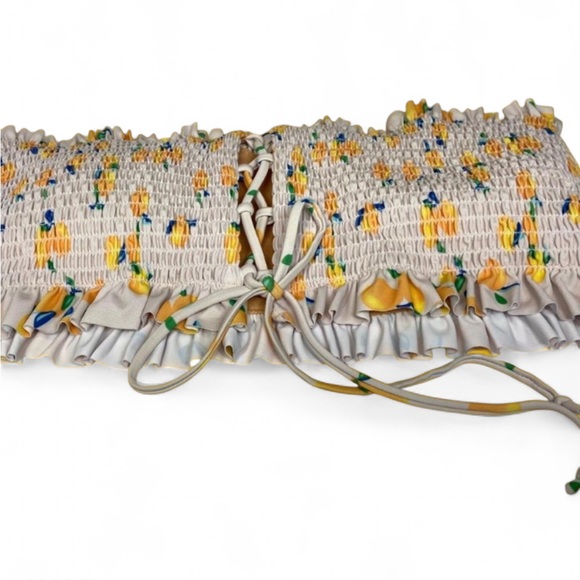 Lemon 🍋 Print Lace-Up Tube Top. - Picture 2 of 5